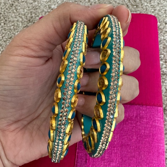 Brand new Indian tradition Party wear bangle set - Picture 3 of 4
